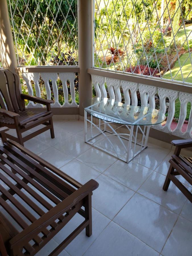 Cliffe Ranch Vila Mandeville Exterior foto