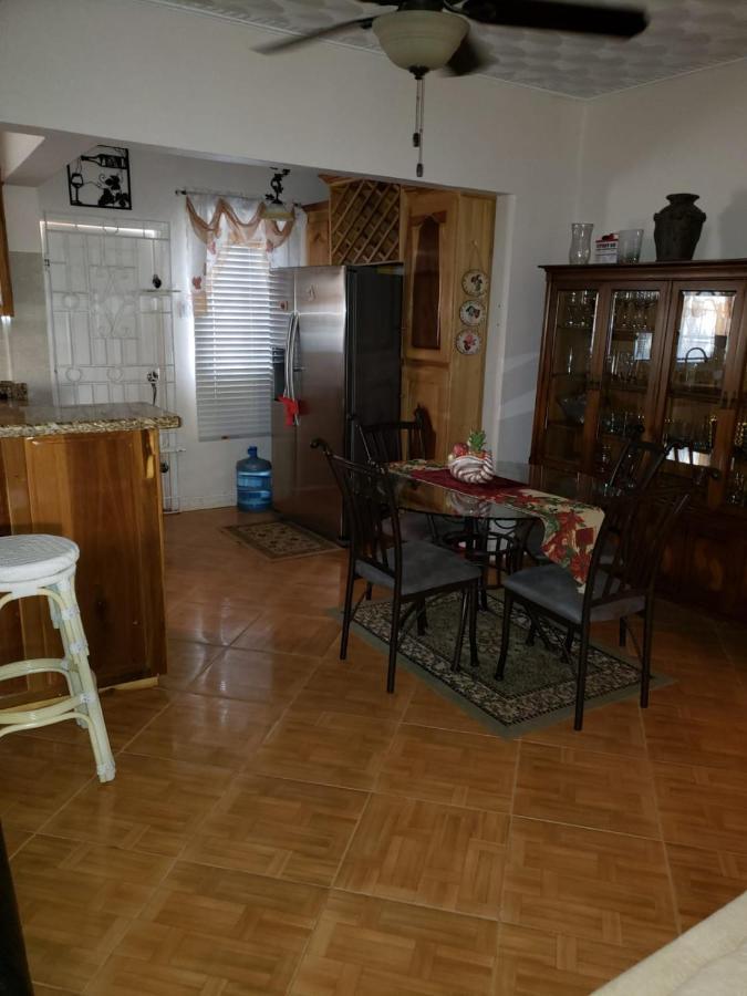 Cliffe Ranch Vila Mandeville Exterior foto