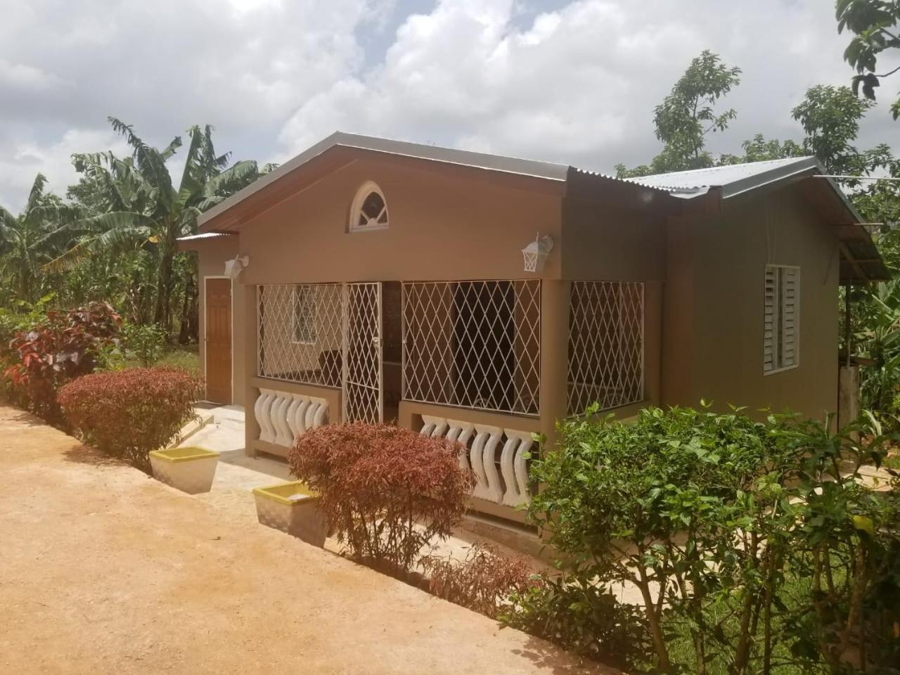 Cliffe Ranch Vila Mandeville Exterior foto